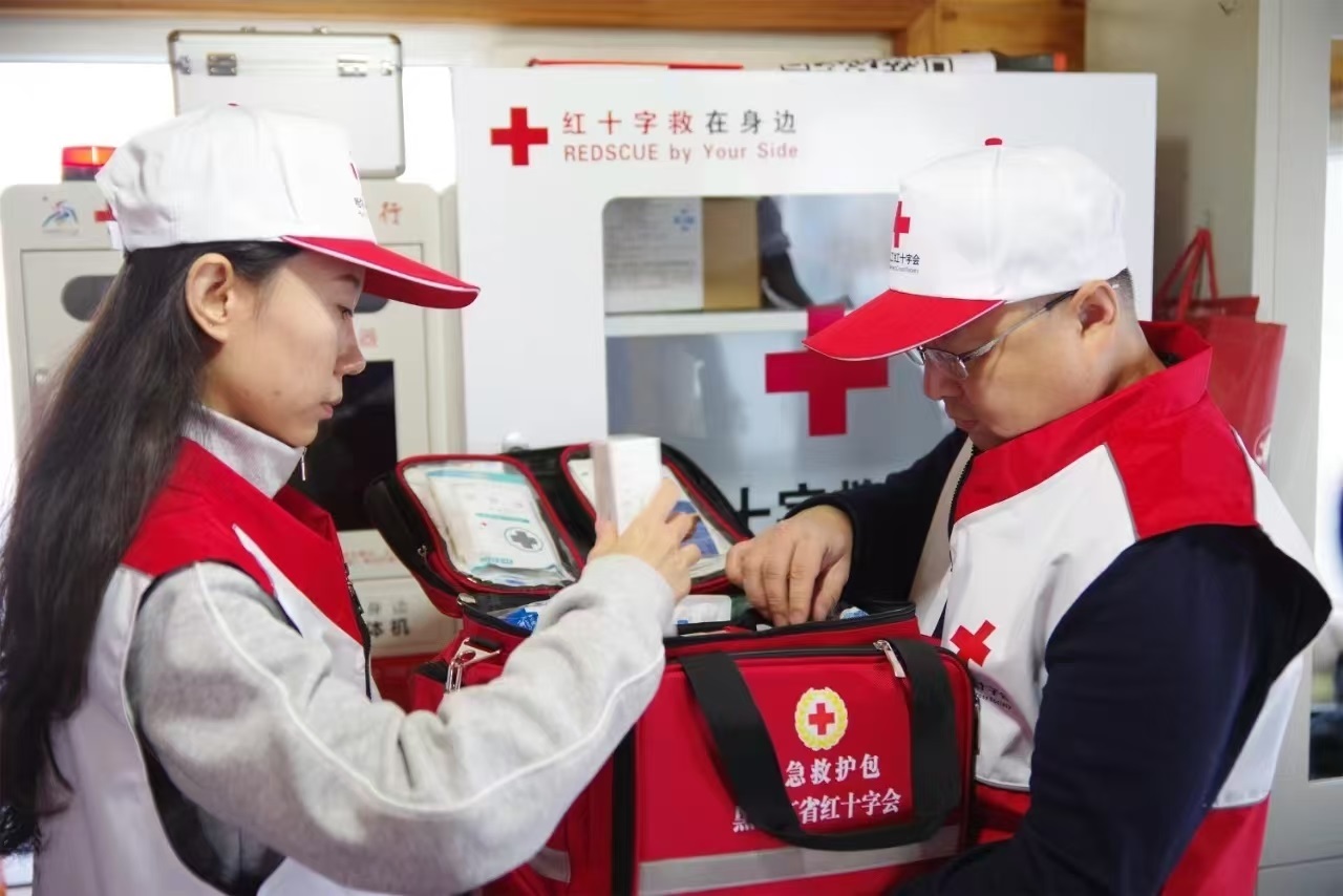 應(yīng)急救援志愿者培訓(xùn)現(xiàn)場。 中國紅十字會總會供圖