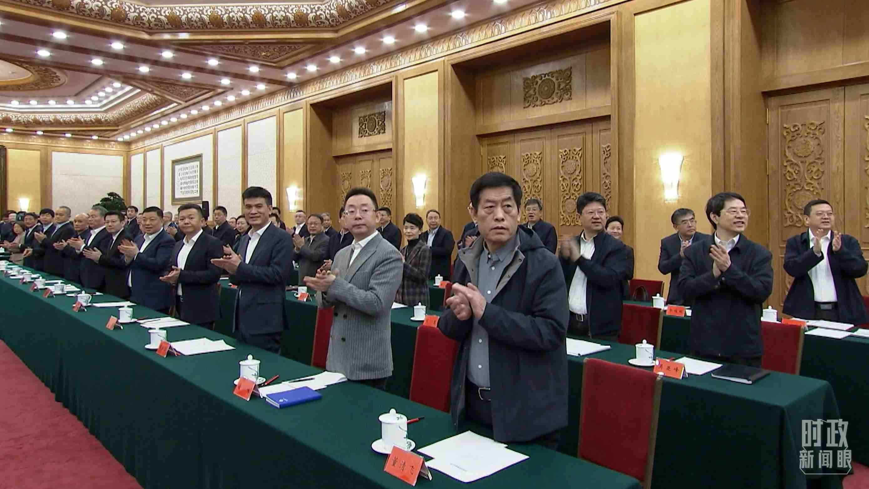 △2月17日，民營(yíng)企業(yè)座談會(huì)現(xiàn)場(chǎng)。