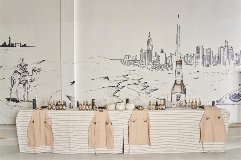 工廠內(nèi)設(shè)有互動區(qū)，參觀訪客可以親手制作麥芽飲料，受訪對象供圖