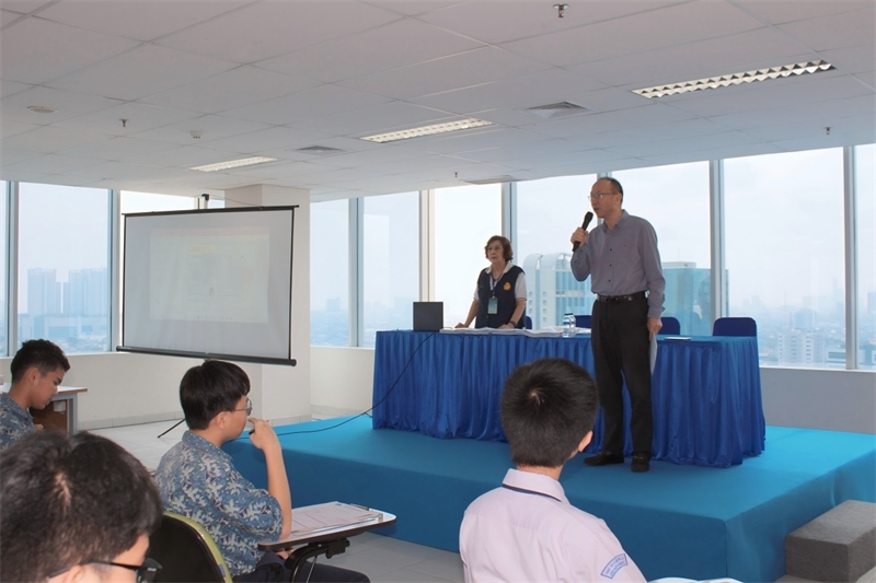 王思平參贊考前致辭。印尼雅加達(dá)華文教育協(xié)調(diào)機(jī)構(gòu)供圖