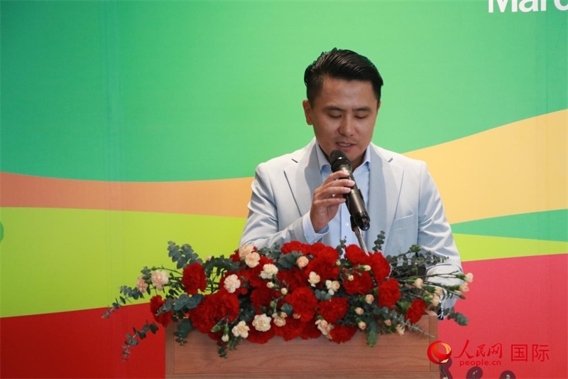 泰國華人青年商會(huì)會(huì)長刁刻佳發(fā)表講話。朱瀟逸攝