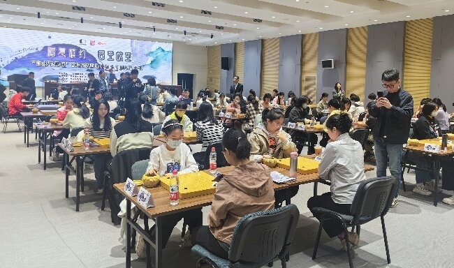 比賽現(xiàn)場(chǎng)。人民網(wǎng)記者 李乃妍攝