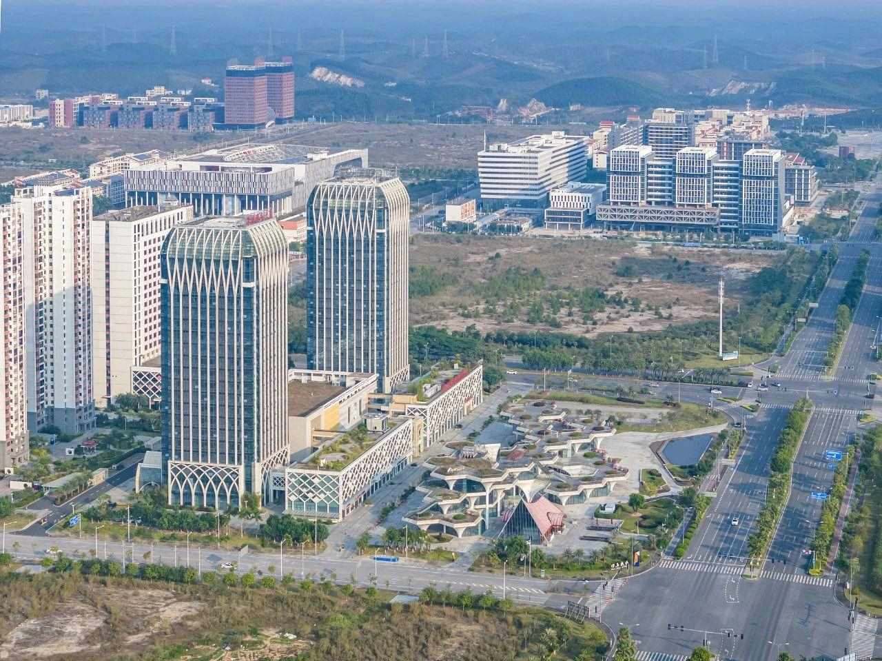 2023年11月，廣西欽州，航拍中國—馬來西亞欽州產(chǎn)業(yè)園區(qū)。