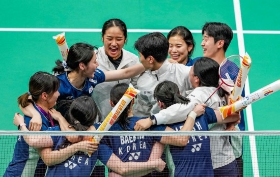 5月3日，韓國(guó)隊(duì)?wèi)c祝晉級(jí)決賽。新華社記者 孫非 攝