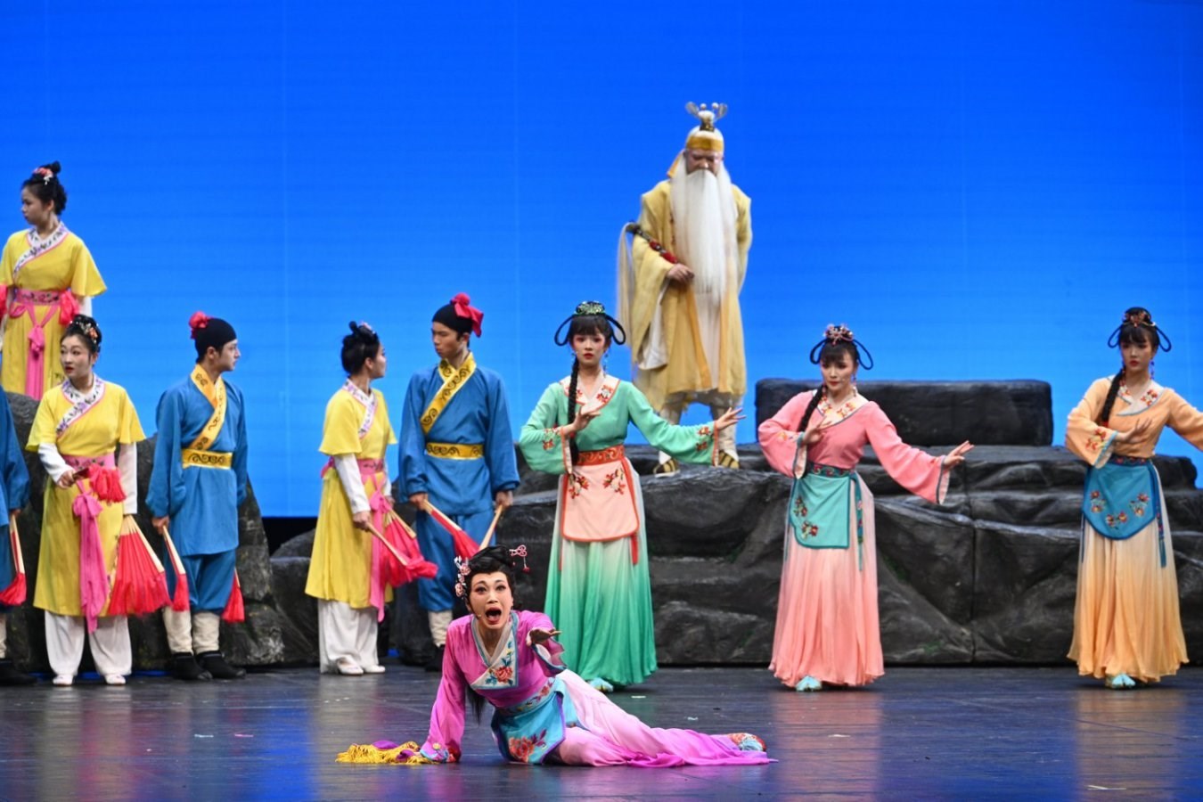 《七妹與蛇郎》演出劇照。國家大劇院供圖