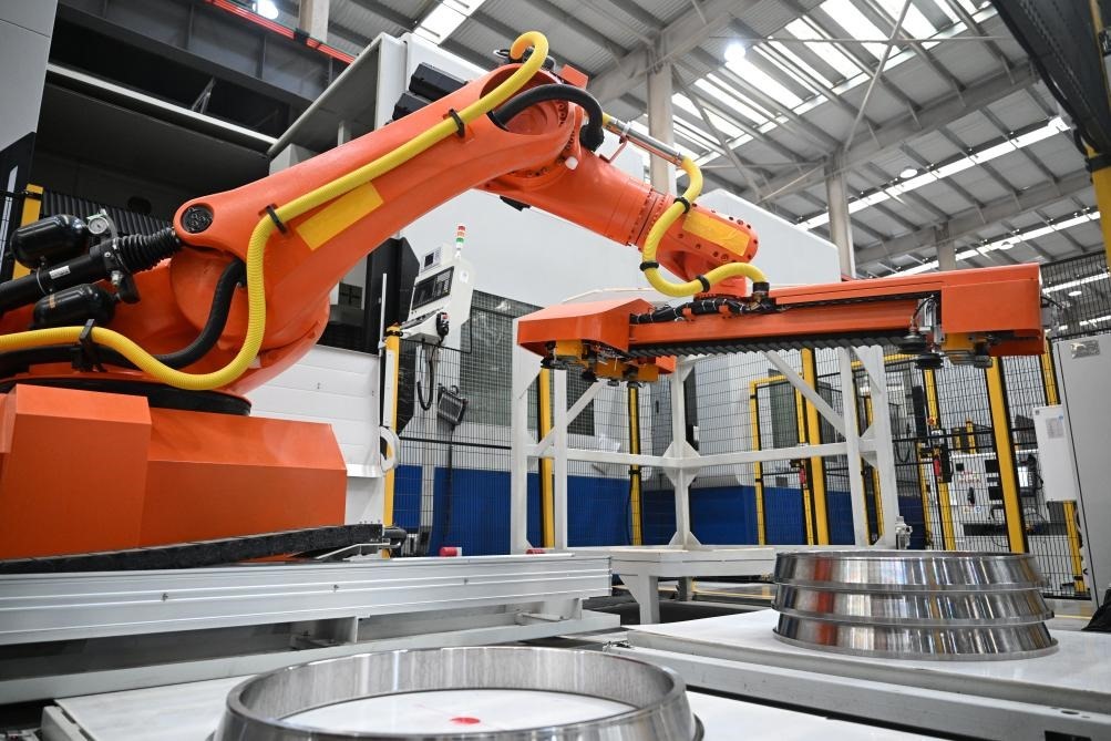 這是洛陽軸承集團股份有限公司的智能生產(chǎn)線。新華社記者 李嘉南 攝