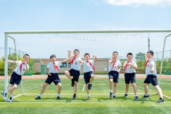 重慶高新區(qū)學(xué)子。