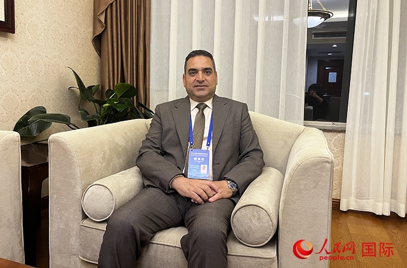 埃及《金字塔報》副總編輯薩米·埃爾卡姆哈維 人民網(wǎng)記者 翟轉(zhuǎn)麗攝