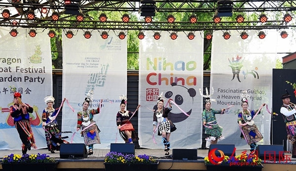 舞蹈《迎客歌》。人民網(wǎng)記者 殷淼